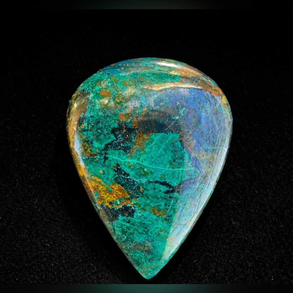 Shattuckite cabochon